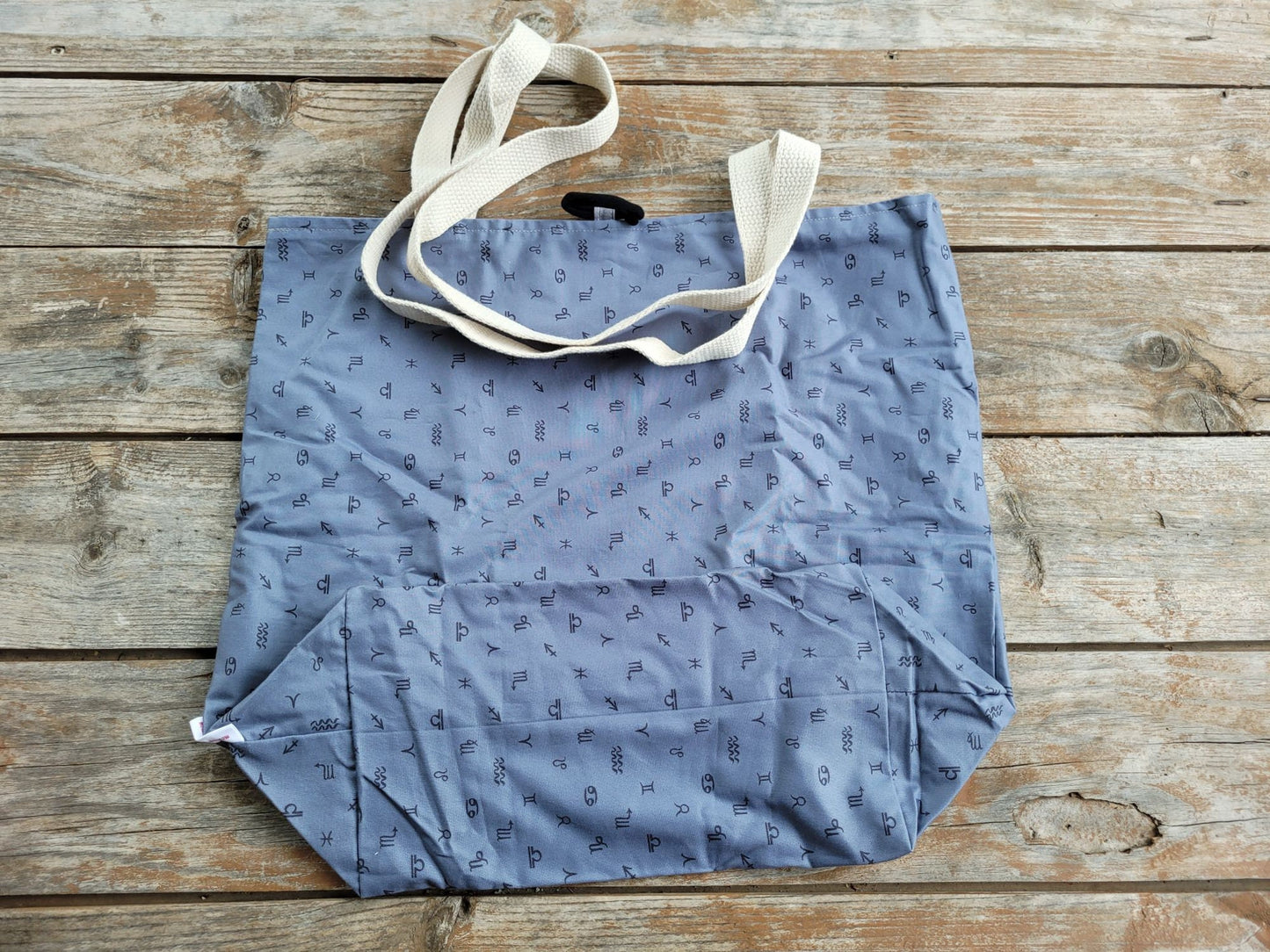 basic cotton tote bag