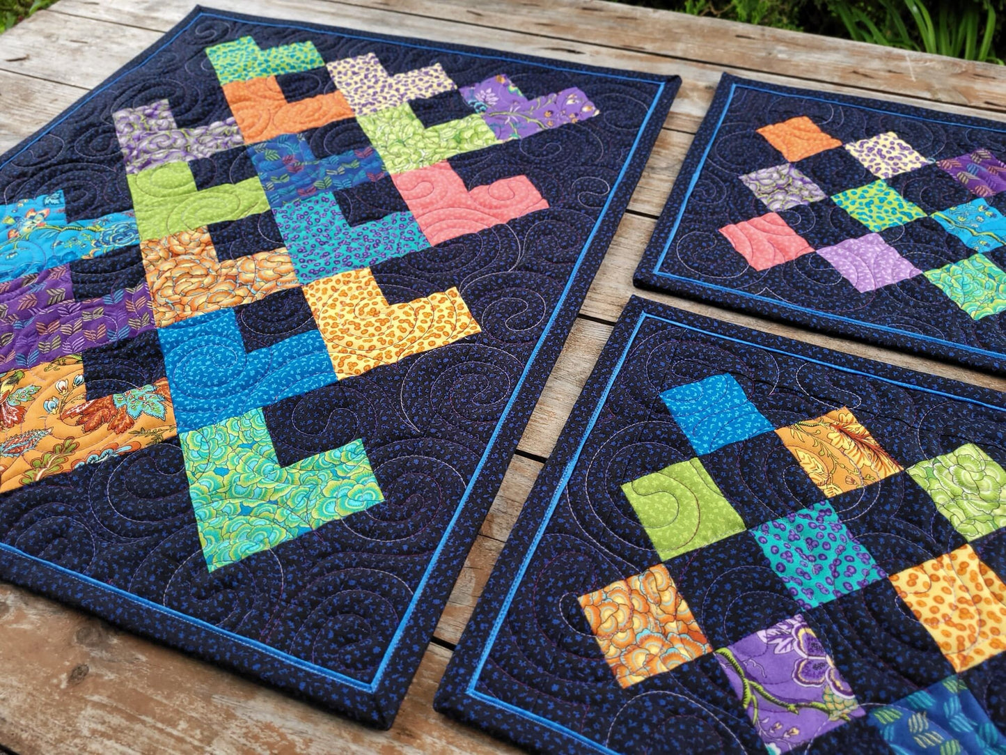 Bright Wall Quilt with Matching Table Toppers with Patchwork Hearts