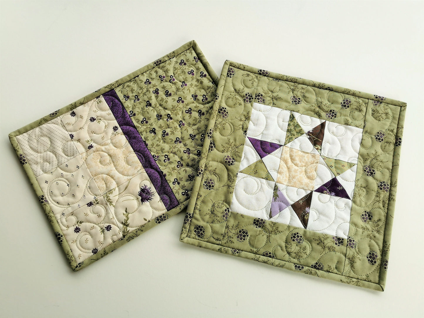 Green Floral Mini Quilt, Small Placemat, Quilted Mug Rug
